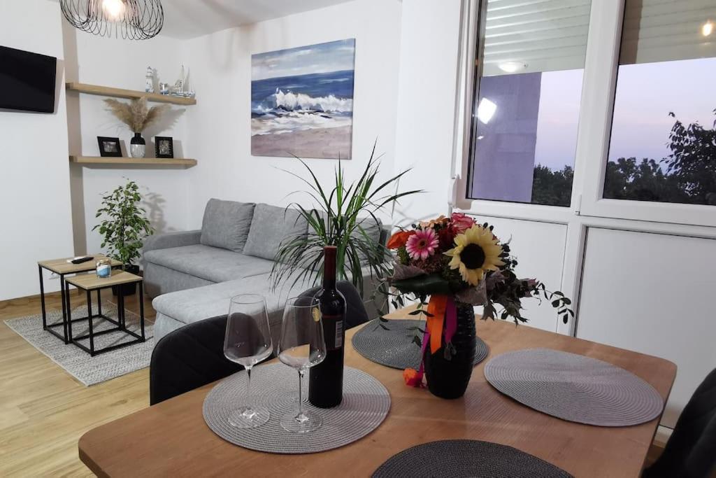 Apartman Liburna Rijeka Bagian luar foto