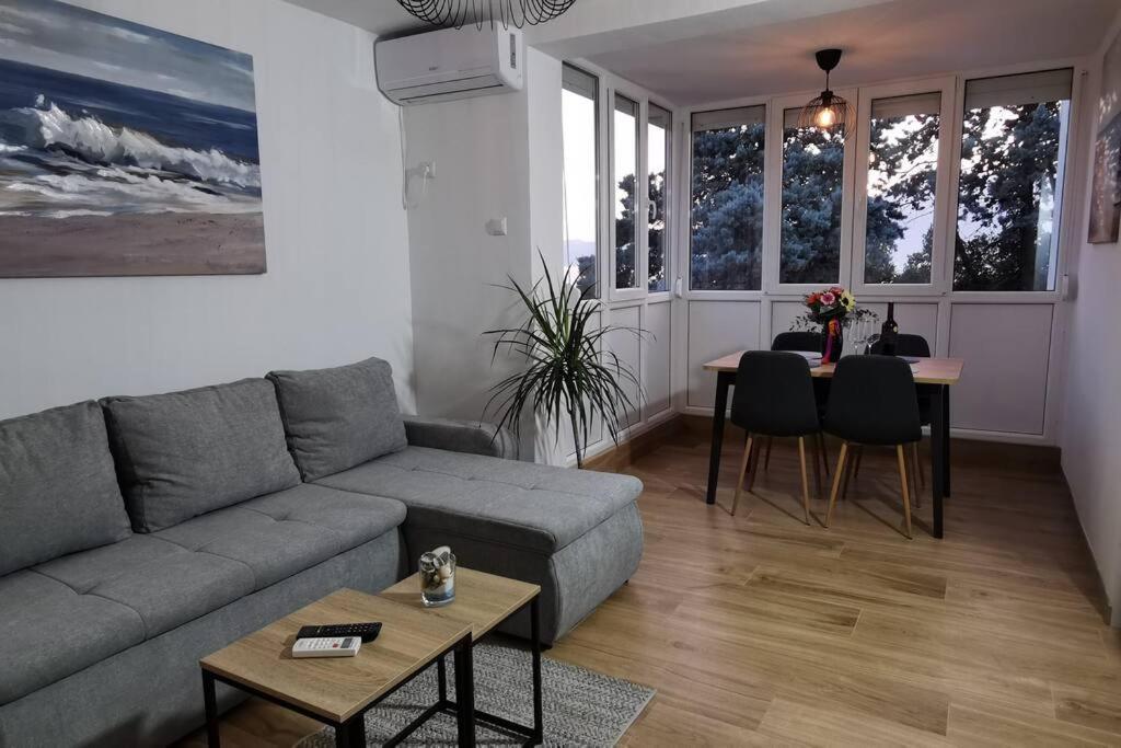 Apartman Liburna Rijeka Bagian luar foto