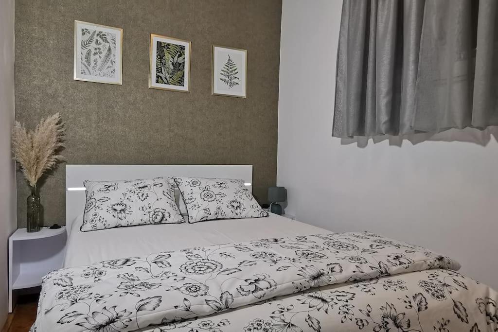 Apartman Liburna Rijeka Bagian luar foto
