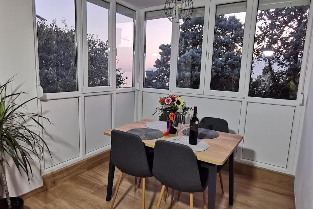 Apartman Liburna Rijeka Bagian luar foto
